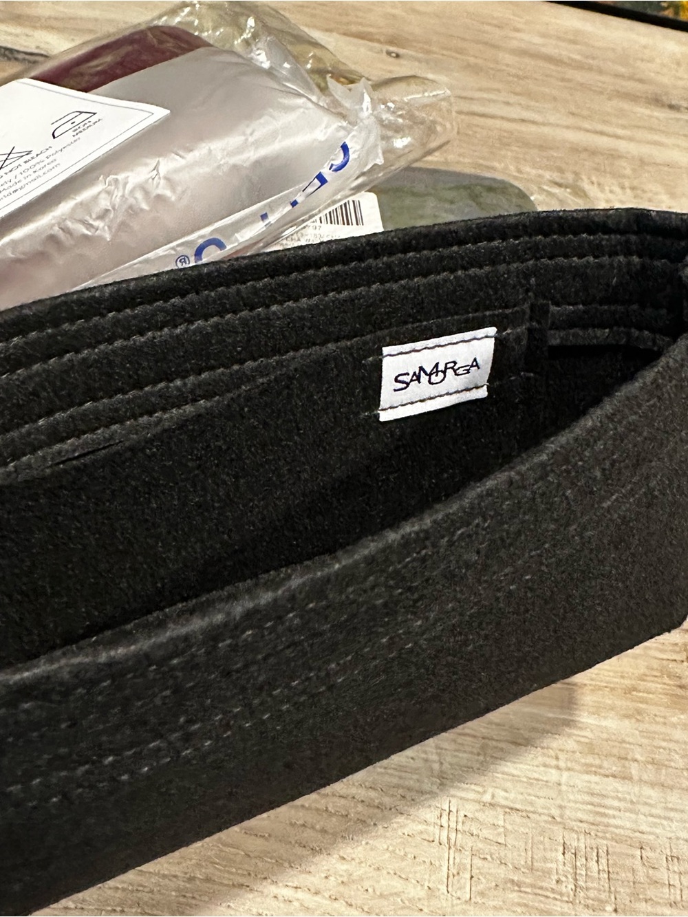 Samorga 1.2mm Felt Insert for the Chanel Wallet on Chain (WOC) Black - Picture 3 of 5